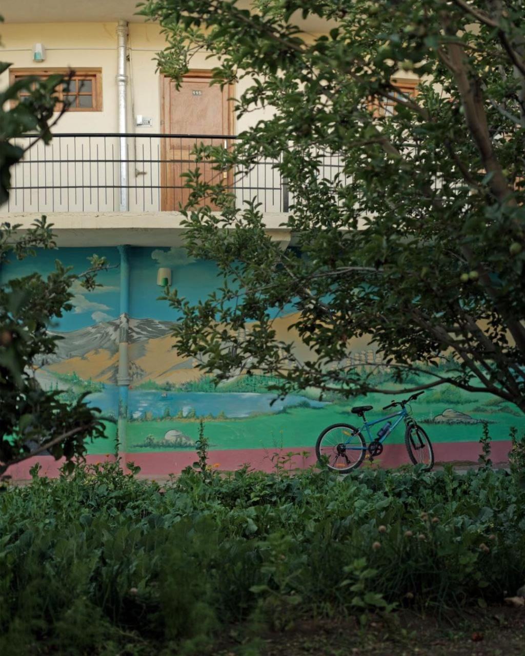 Hotel Lonchay Residency Лех Екстериор снимка